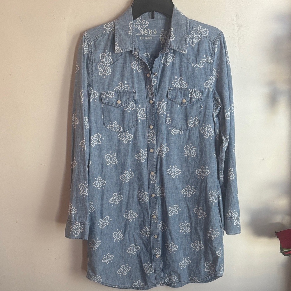 GAP | Light Blue Patterned Button Down Shirt Dress - image 1